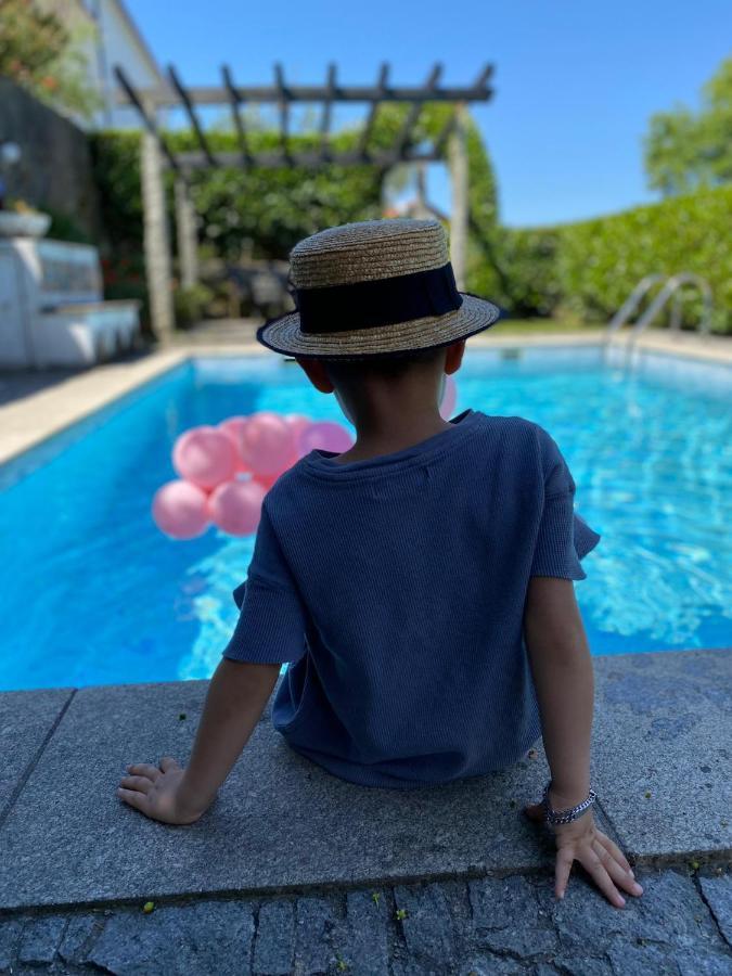 فيلا Pequena Casa Rustica Com Piscina بينافيل المظهر الخارجي الصورة